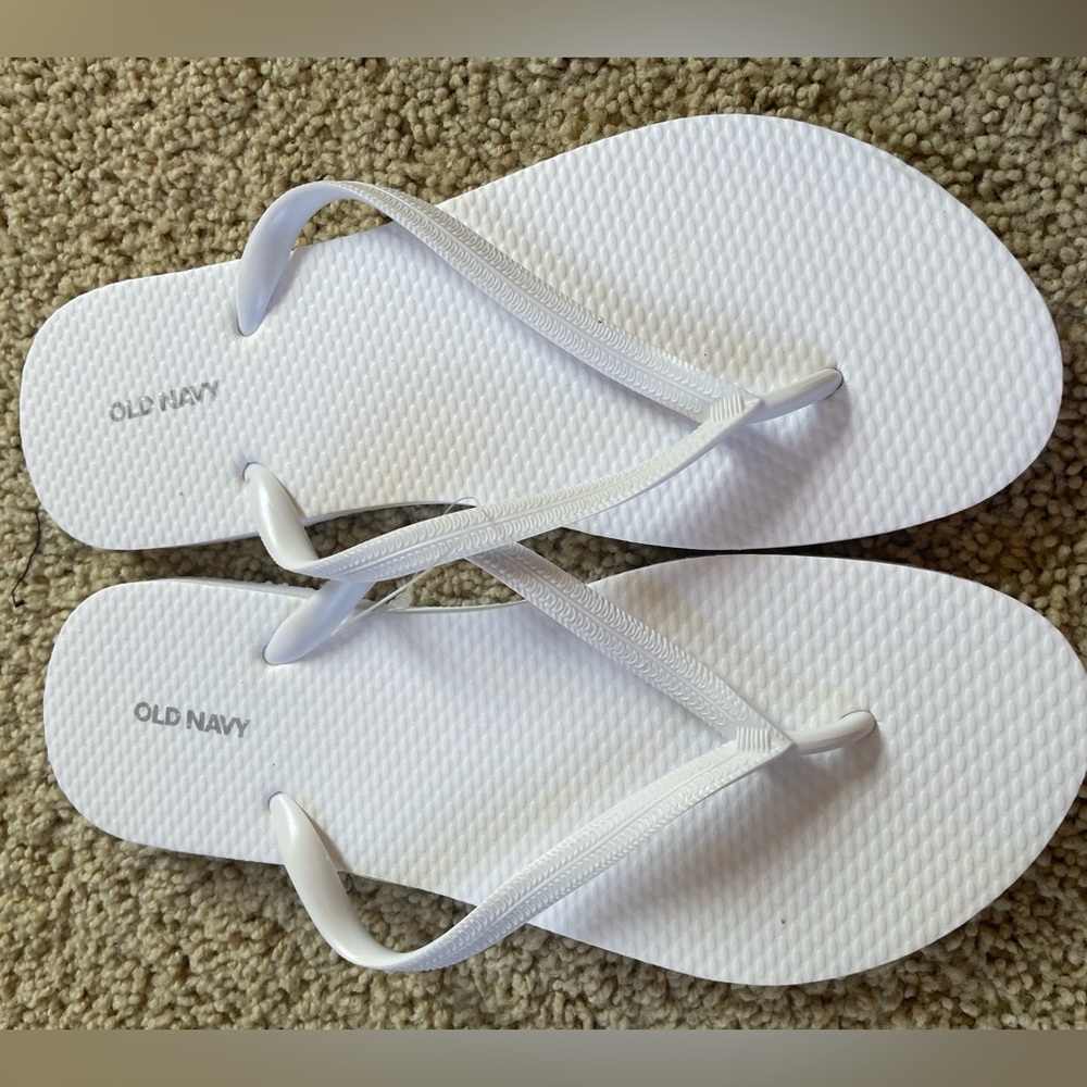 2 Pair NWT Old Navy Flip Flops Red/White